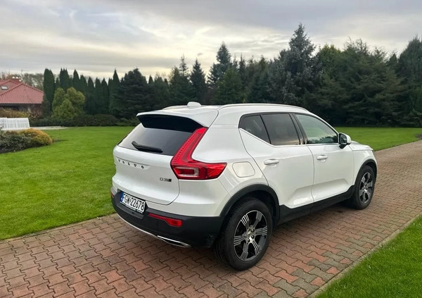 Volvo XC 40 cena 104900 przebieg: 190000, rok produkcji 2018 z Dobra małe 232